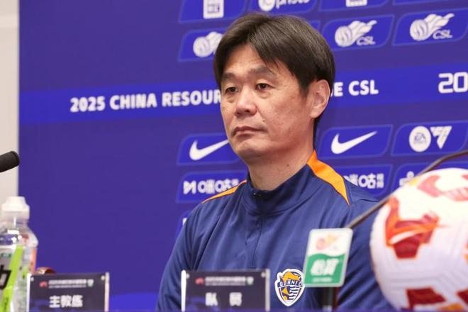 記者：青島海?；蜃饨鑳蓢?guó)足新星，參與亞洲杯4戰(zhàn)。