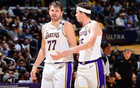 ESPN：里夫斯新合同預(yù)計(jì)高薪超3000萬，續(xù)約湖人長期留隊(duì)。